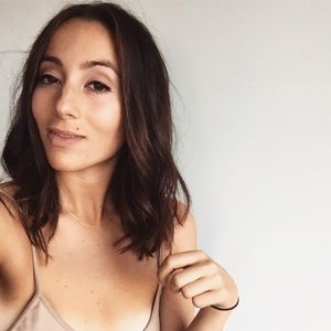 Meet your Posher, Vanessa